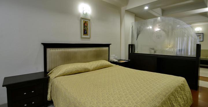 Ambience Executive Hotel Pimpri-Chinchwad Eksteriør billede