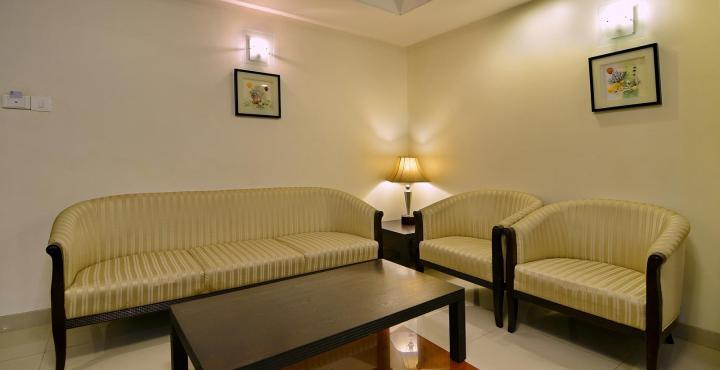Ambience Executive Hotel Pimpri-Chinchwad Eksteriør billede