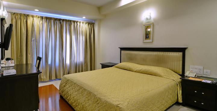 Ambience Executive Hotel Pimpri-Chinchwad Eksteriør billede