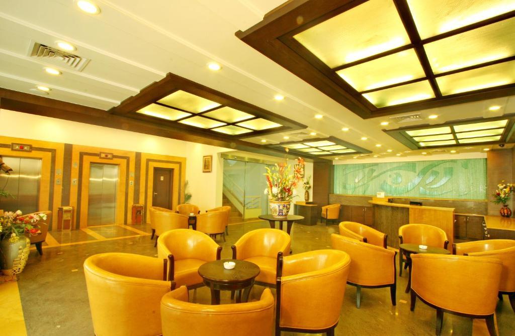 Ambience Executive Hotel Pimpri-Chinchwad Interiør billede
