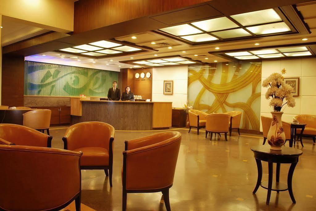 Ambience Executive Hotel Pimpri-Chinchwad Eksteriør billede